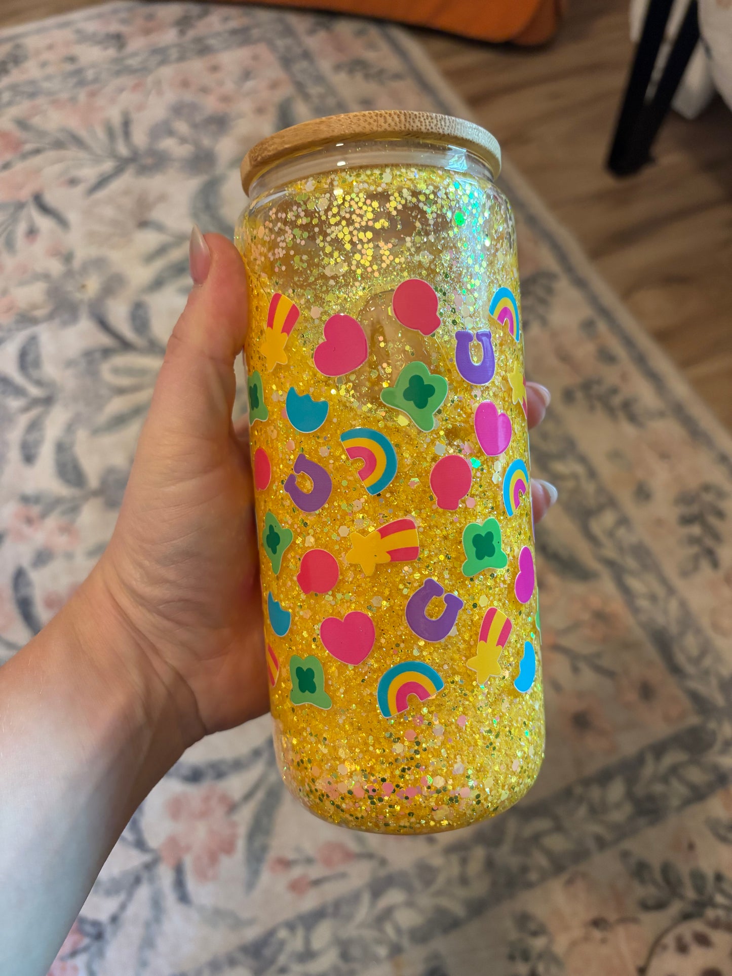 Lucky Cereal - snow globe beer can glass