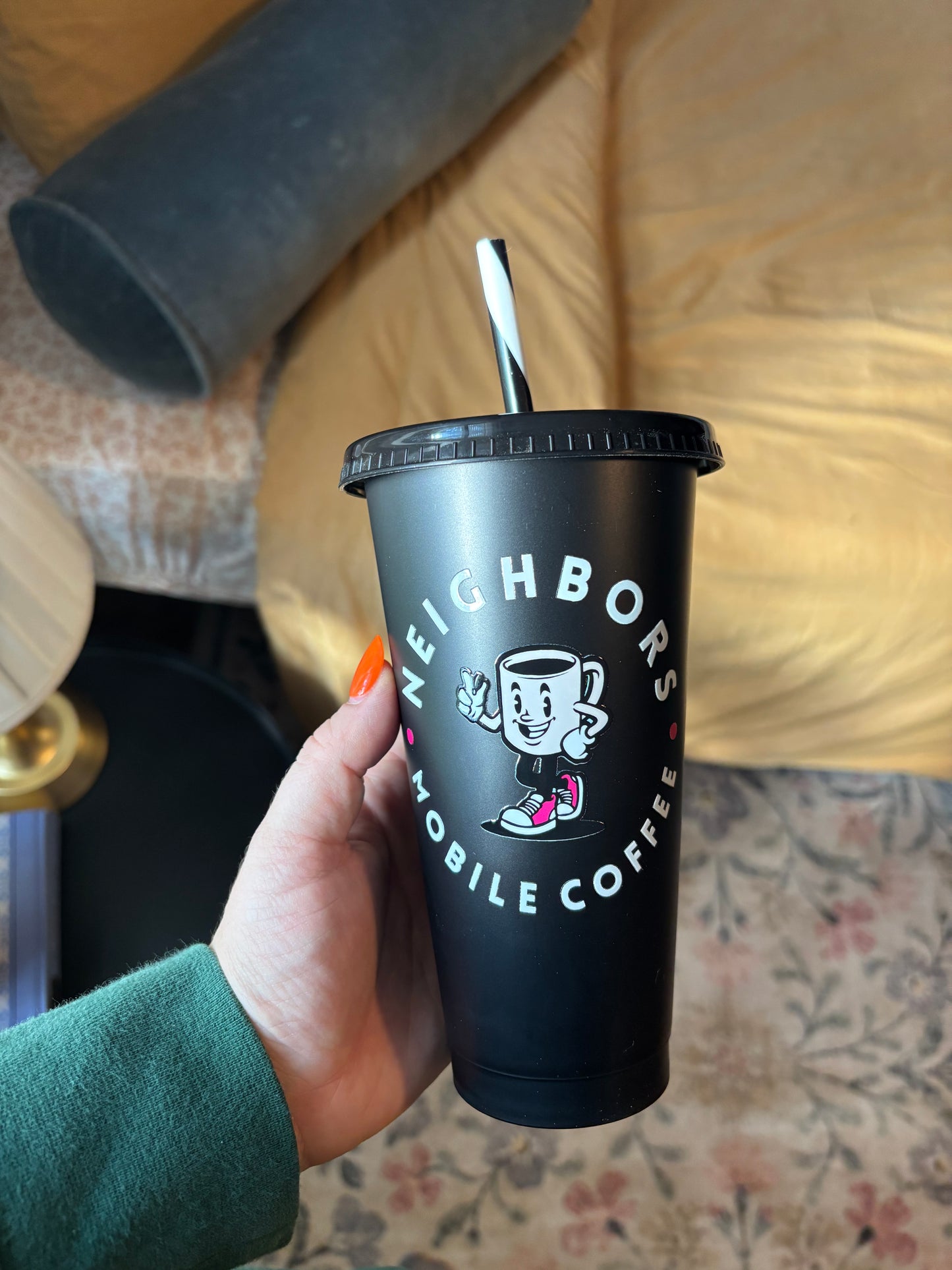 Neighbors Logo Plastic Tumbler - 20 oz