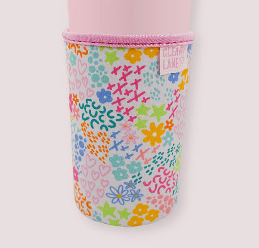 Iced Coffee Sleeve -MEDIUM SIZE White Doodles